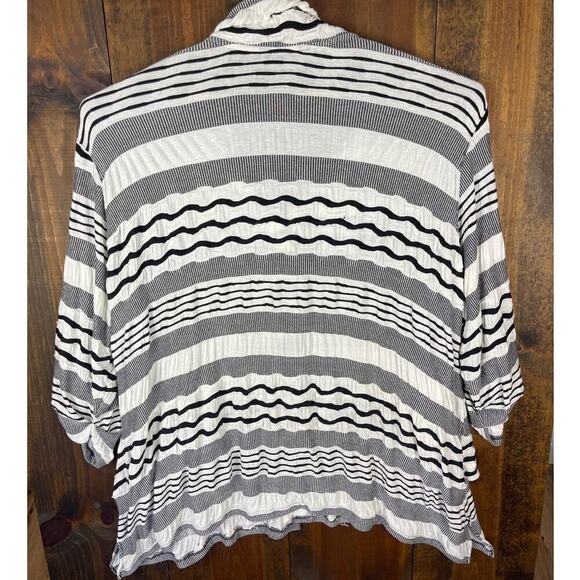 Ali Miles Black Ivory Textured Striped Knit 3/4 Sleeves Button Front Top 3X FLAW - Picture 2 of 11